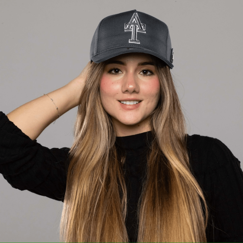 Gorra Gris AT con Reborde Blanco